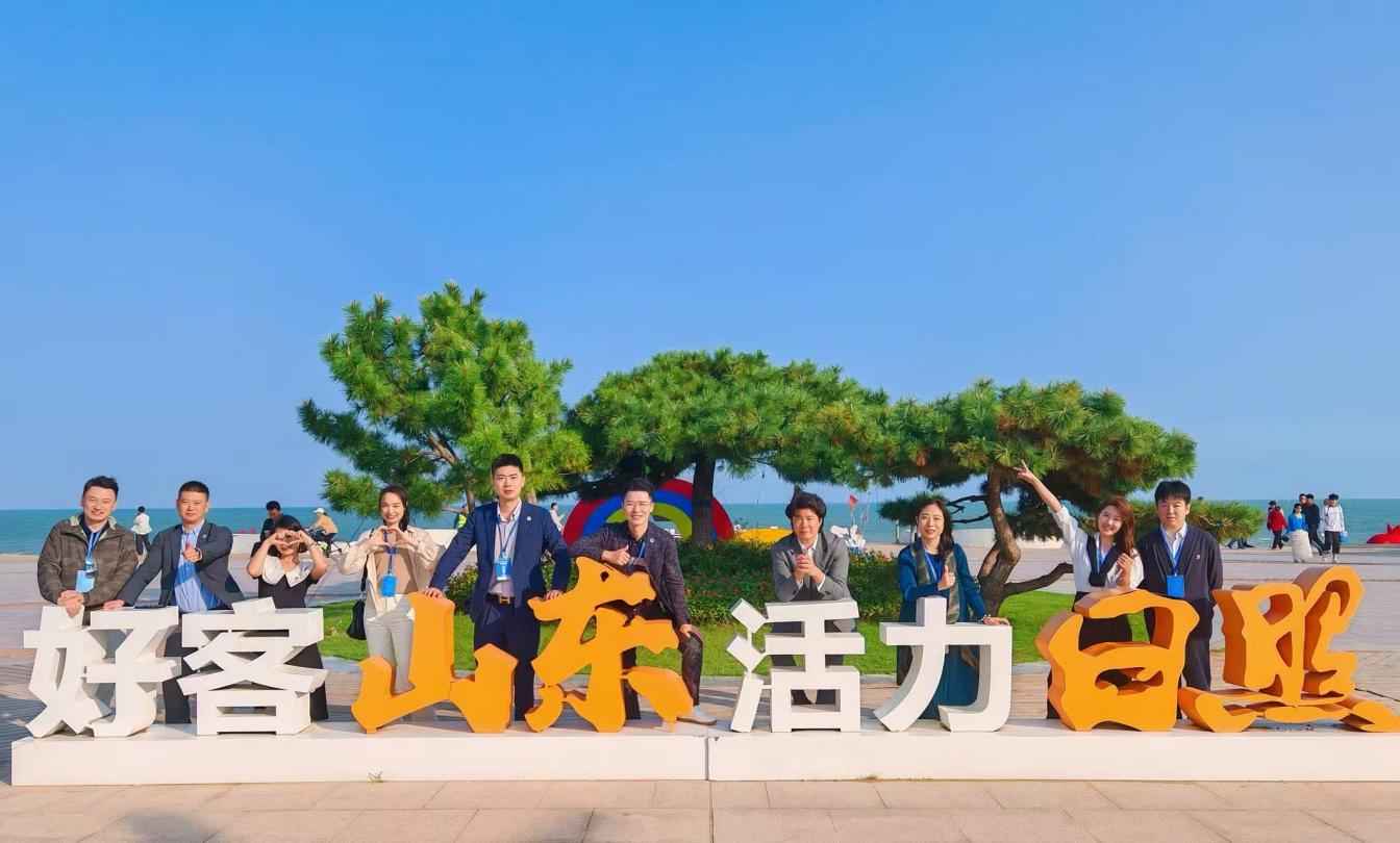 日本侨界青年联合代表团应邀赴山东参加海外侨团负责人国情研修活动 现场图片 8